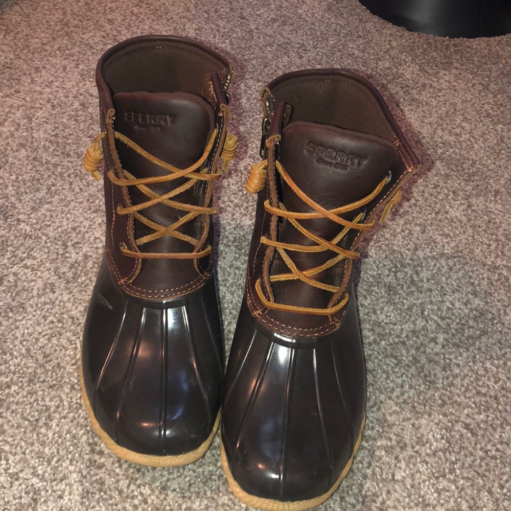 Sperry duck boots!